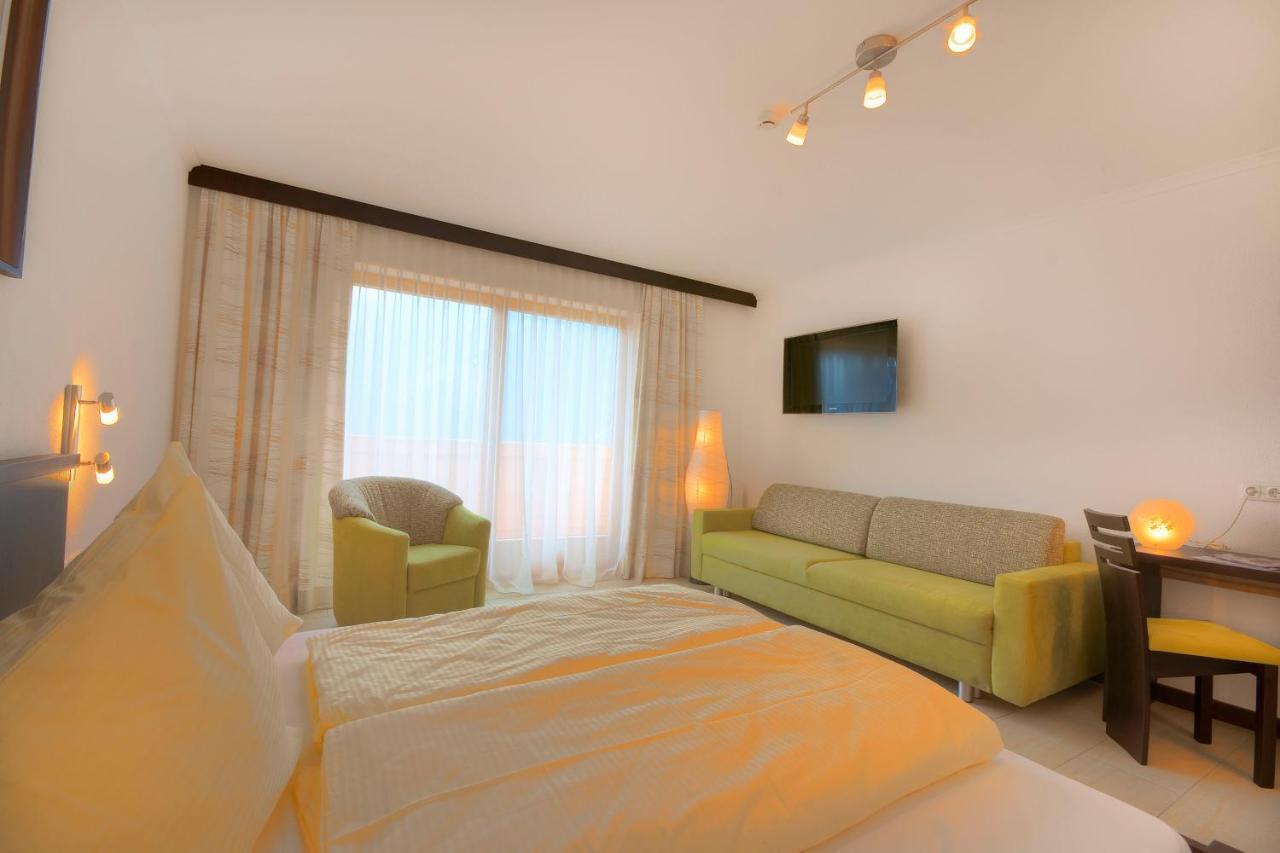 Panoramahotel Burgeck Krimml Cameră foto